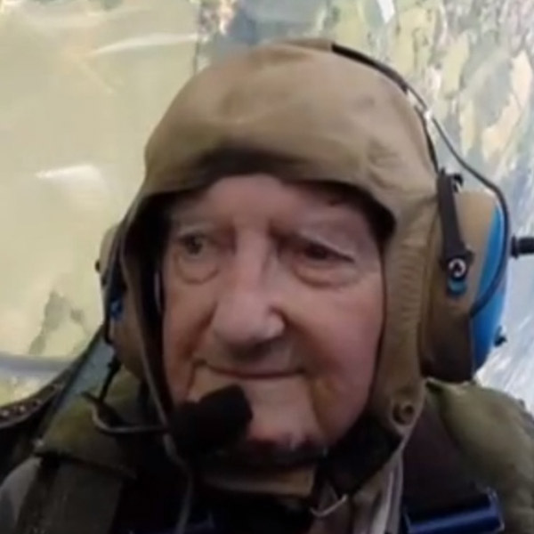 пилот,отвага, 91-летний пилот Второй мировой войны доказал, что его не стоит сбрасывать со счетов