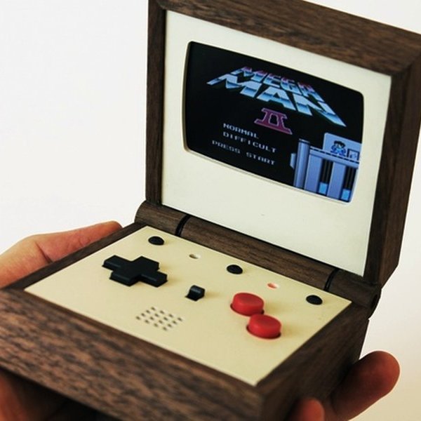 Kickstarter, идея, концепт, дизайн, консоль, игра, игры, поп-культура, Pixel Vision Console: шведский дизайнер изготовил деревянную консоль в ретро-стиле